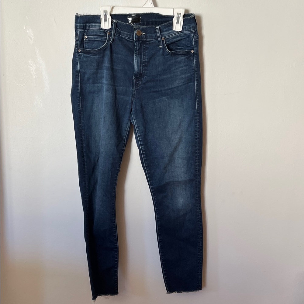 Mother Double Fray "Charmer" Crop Straight Leg Jeans In Photo Finish Wash. 28